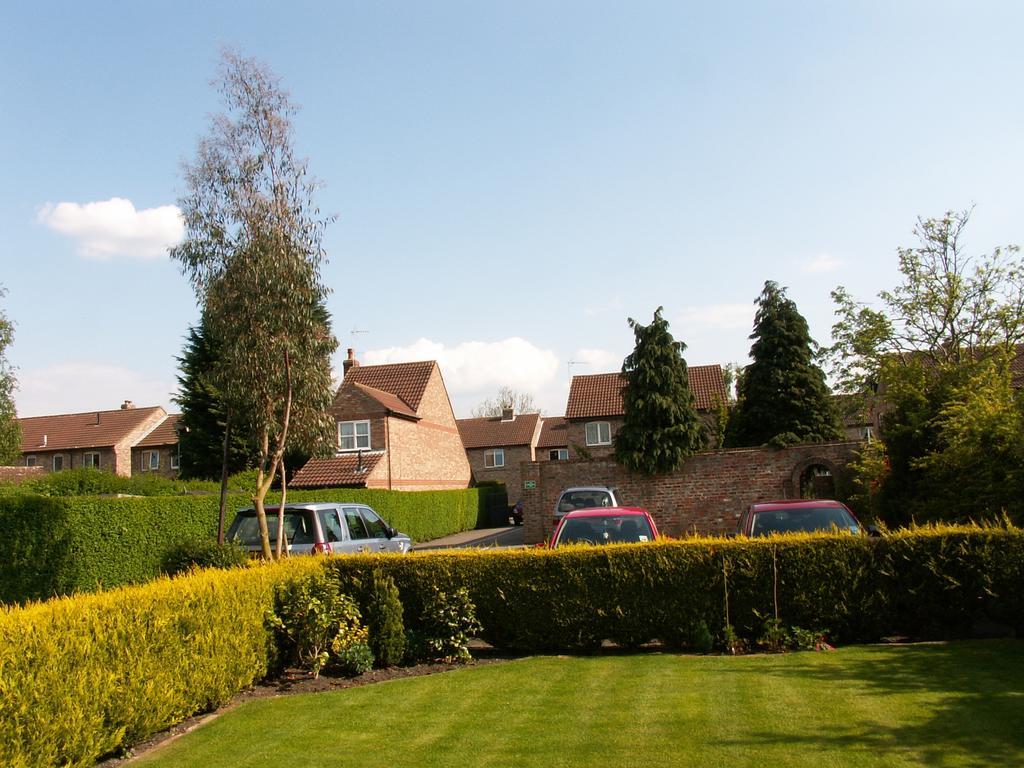 Heworth Court Hotel York Exterior photo