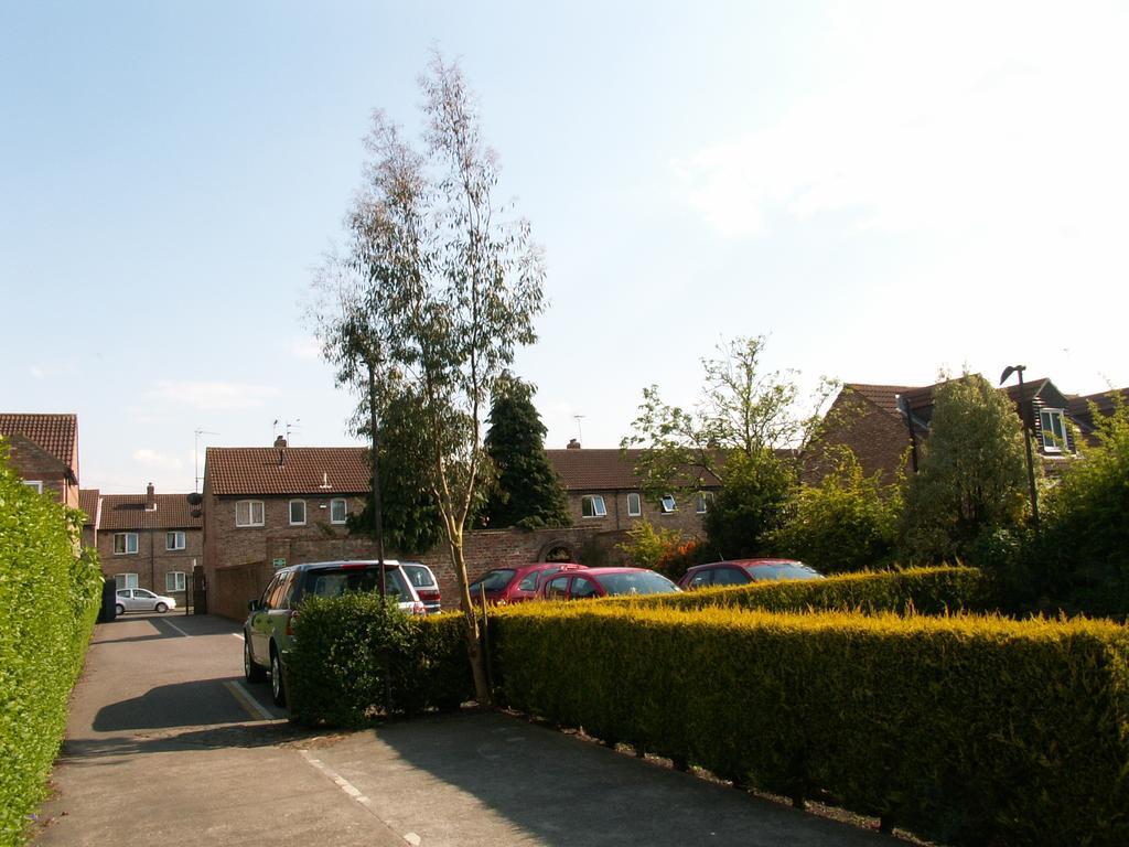 Heworth Court Hotel York Exterior photo